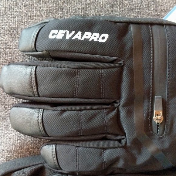 NWT Cevapro -40 Waterproof Ski Gloves - Picture 13 of 14